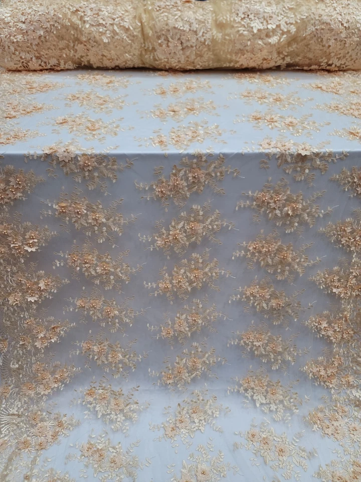 Tela por yarda 3d amarillo pálido encaje bordado flores florales quinceañera Foto 4 de 4