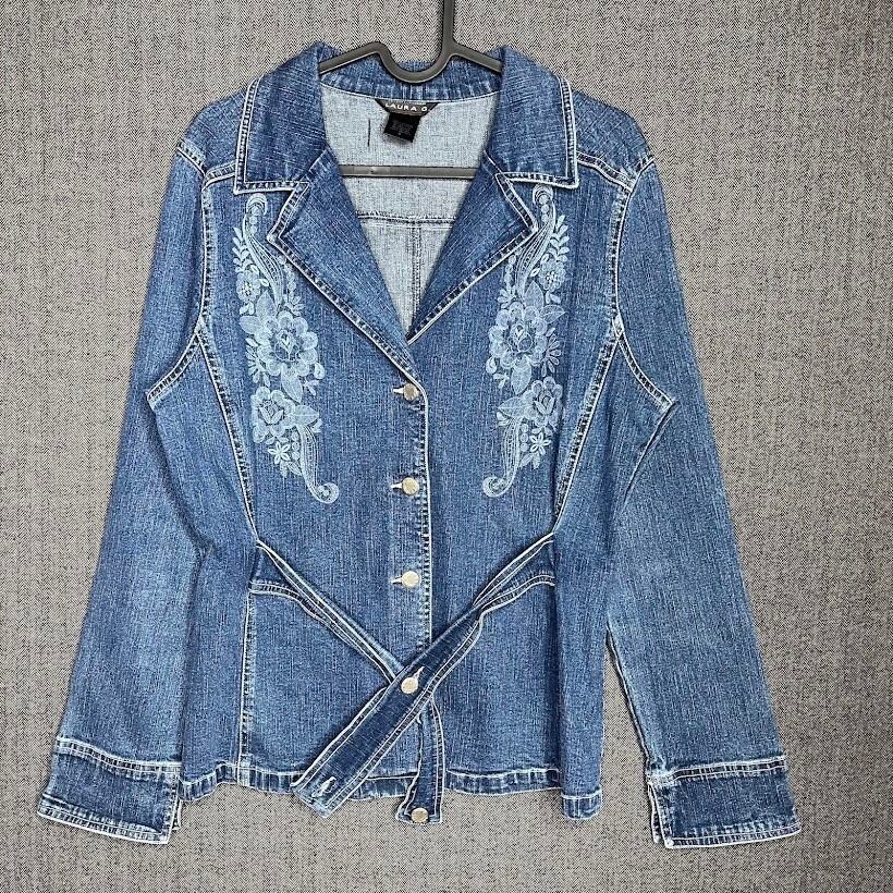 Laura G Jacket Women's Blue Denim Embellished Floral Print