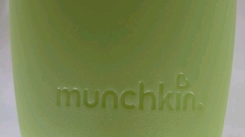 Tazza Sippy Munchkin Miracle 360 VERDE 10 oz nuova come nuova - Foto 6 di 7