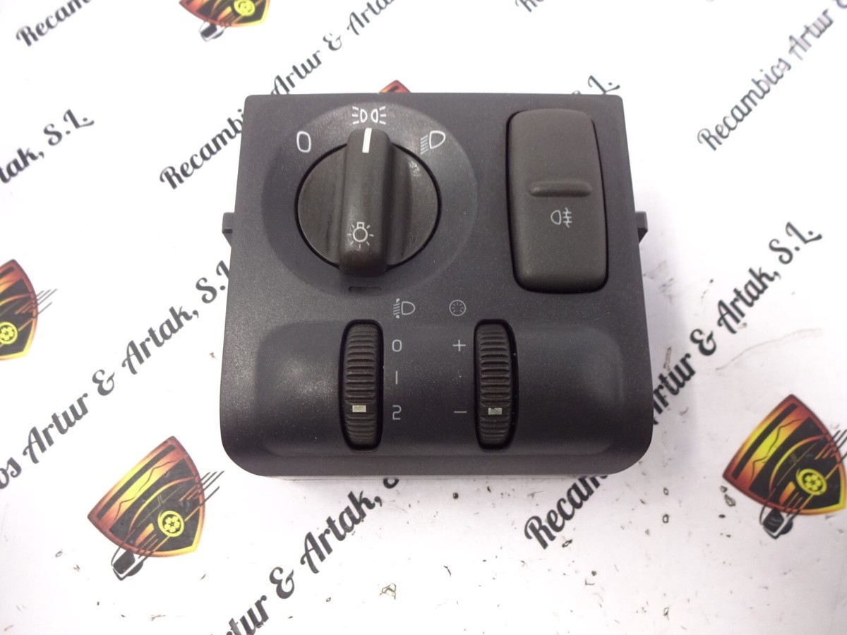 Light Switch Volvo S40 V40 30858499 | eBay