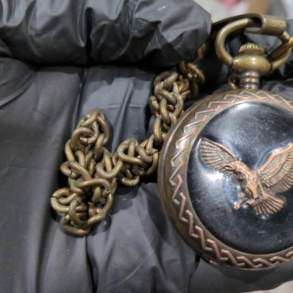 Working Benrus Eagle Pocket Watch Men Gold Tone Black 45mm Date New Battery - Image 2 of 4