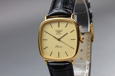 [Near MINT] LONGINES Presence 155 7110 Gold Dial 32mm Quartz Herrenuhr Vintage