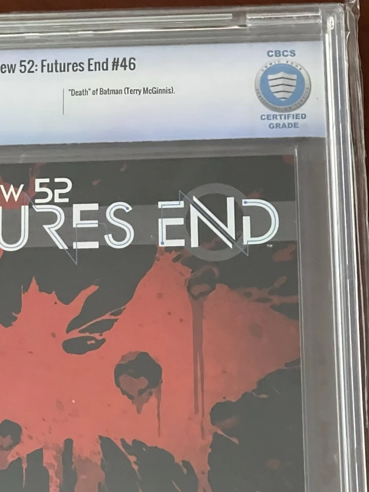 NEW 52: FUTURES END #46 CBCS 9.0 (2015) "DEATH" OF BATMAN (TERRY MCGINNIS) - Image 4 of 4