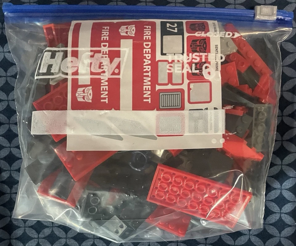 Incomplete KRE-O TRANSFORMERS SENTINAL PRIME SET ~ Kreo ~ Hasbro ~ Lego ~ 30687 - Image 3 of 4