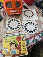 Vintage 1991 View-Master Lighted 3D Slide Viewer with 12 Slides Disney Etc