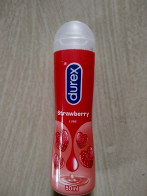 Durex Lube Strawberry Flavoured Lubricant Gel for Men & Women/50 ml
