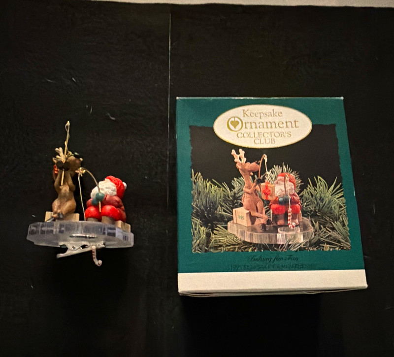 Hallmark Keepsake Collector’s Club Santa & Reindeer Ornament 1995 QXC5207