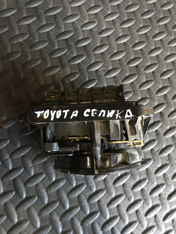 Toyota Celica Exterior Open Handle With Actuator 69150-20010 Genuine 2002 Year - Image 2 of 4