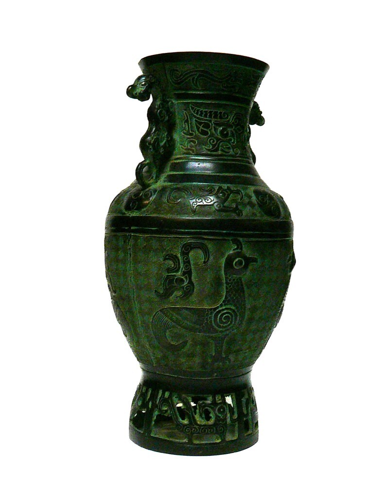 Chinese Old Dynasty Green Bronze Dragons and Birds Pattern Ceremonial Vase cs1048S Chinese Old Dynasty Green Bronze Dragons and Birds Pattern Ceremonial Vase cs1048S
