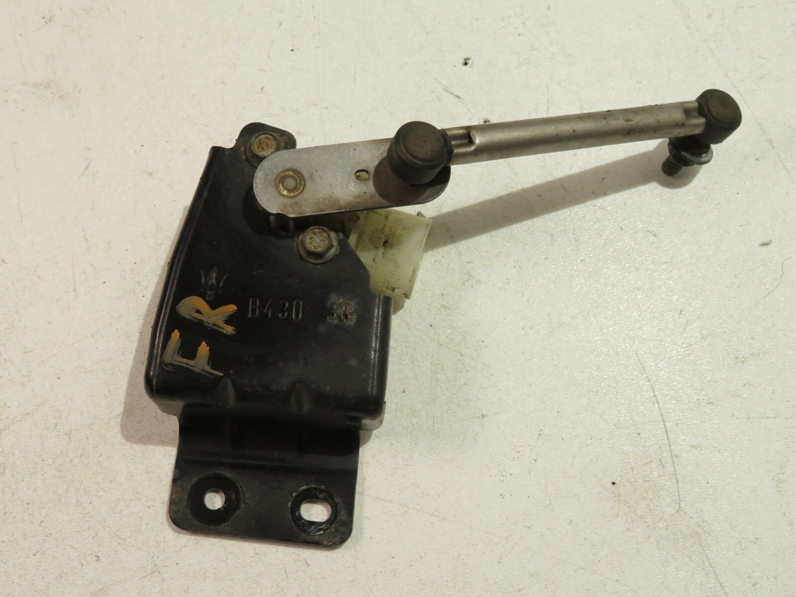 2014-2019 MASERATI GHIBLI SQ4 FRONT RIGHT SUSPENSION LEVEL HEIGHT SENSOR OEM