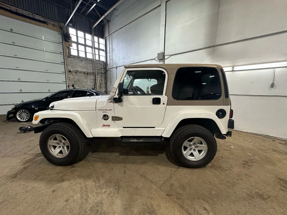 Used Front Axle Assembly Front 4WD fits: 2000 Jeep Wrangler Dana 30 LHD 3.73 rat - Image 4 of 4