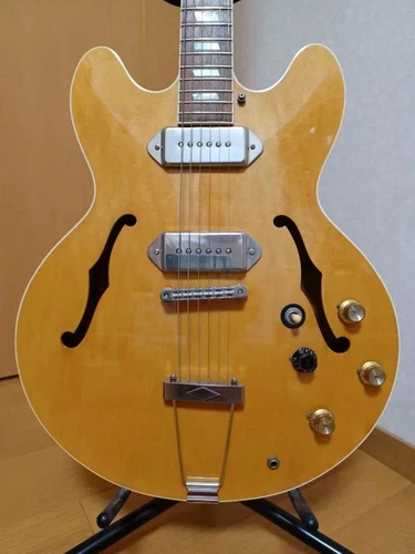 Epiphone Casino natural 1996 Made in Japan Electric Guitar Used From Japan