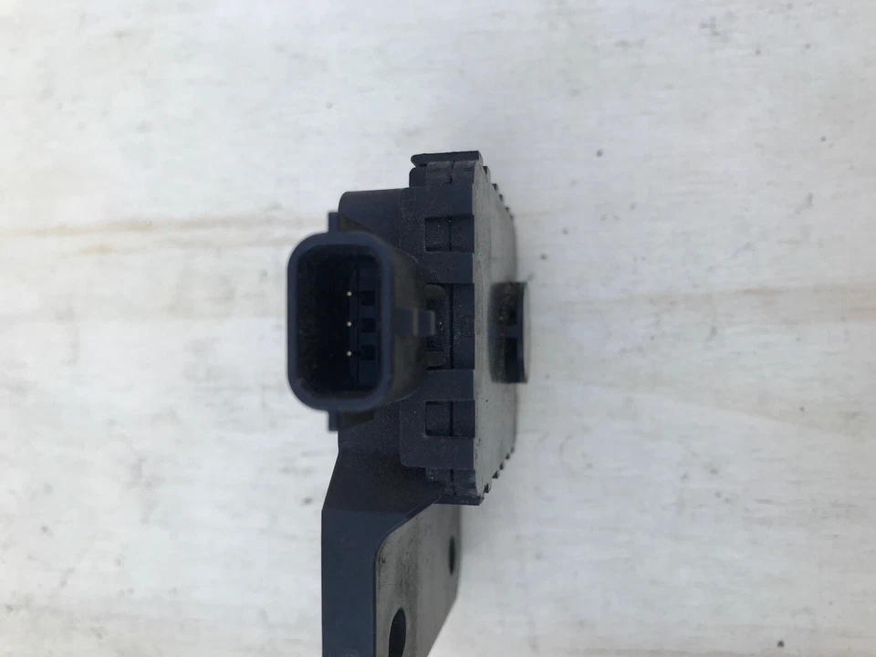 INFINITI FX30 FX35 FX37 FX50 2012 SENSOR ASSY-GAS 27718-1MA0B - Image 3 of 4