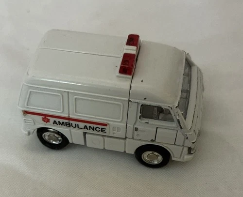 Rest-Q Ambulance Transformer MR15 Gobots 1983 Bandai Tonka Vintage Action Figure