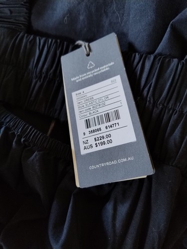 COUNTRY ROAD Elastic Detail Midi dress Black SIZE 4 $199 BNWT Drawstring Cotton - Picture 5 of 5