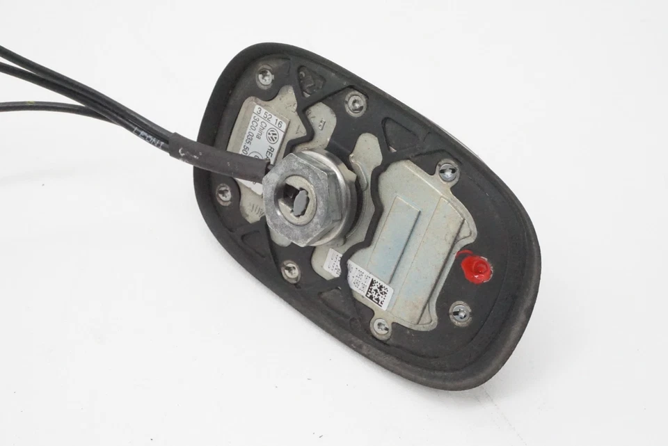 2008-2017 VOLKSWAGEN JETTA GPS ANTENNA ASSEMBLY OEM - Image 4 of 4