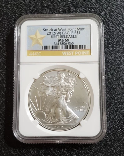2012 (W) Silver Eagle NGC MS69