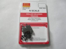 Micro-Trains Stock  00302031 1030 Roller Bearing Trucks Short Coupler N 