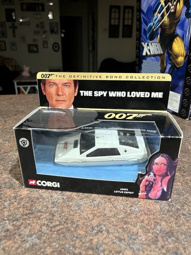 Corgi 65002 James Bond Lotus Esprit The Spy Who Loved Me Boxed