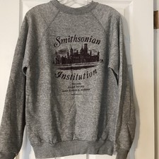 Vintage Smithsonian Institution Sweatshirt Mens Crewneck 80s Tultex L