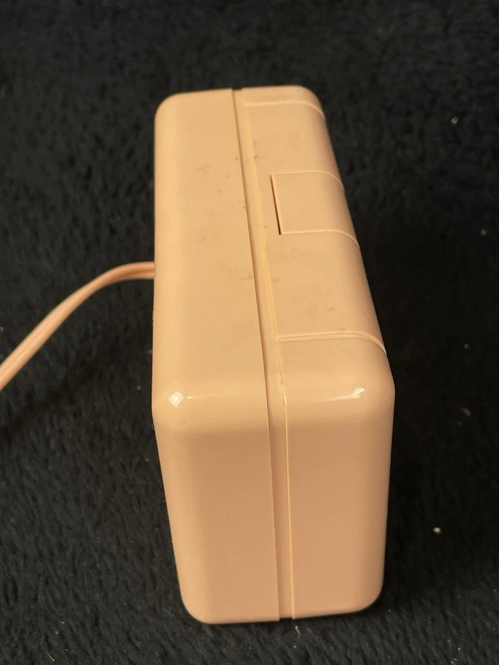 Reloj Despertador Conair Modelo CL1001 Rosa Inclinable Mesita de Noche De Colección Retro ¡FUNCIONA! Foto 4 de 4