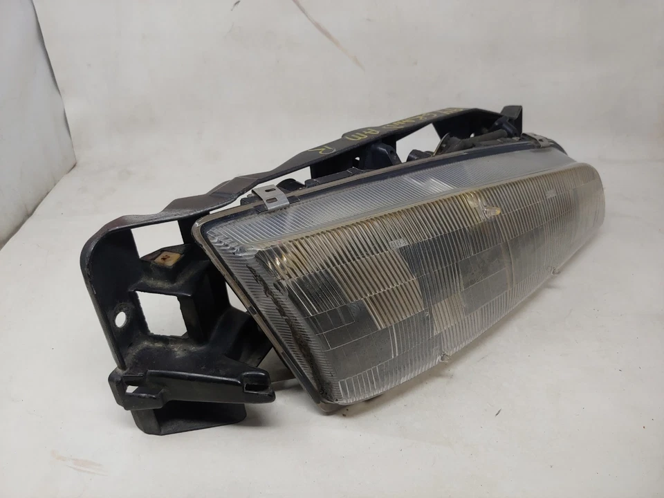 Pontiac Grand Am 1992 93 94 1995 pasajero derecho OEM luz principal faro lámpara Foto 3 de 4