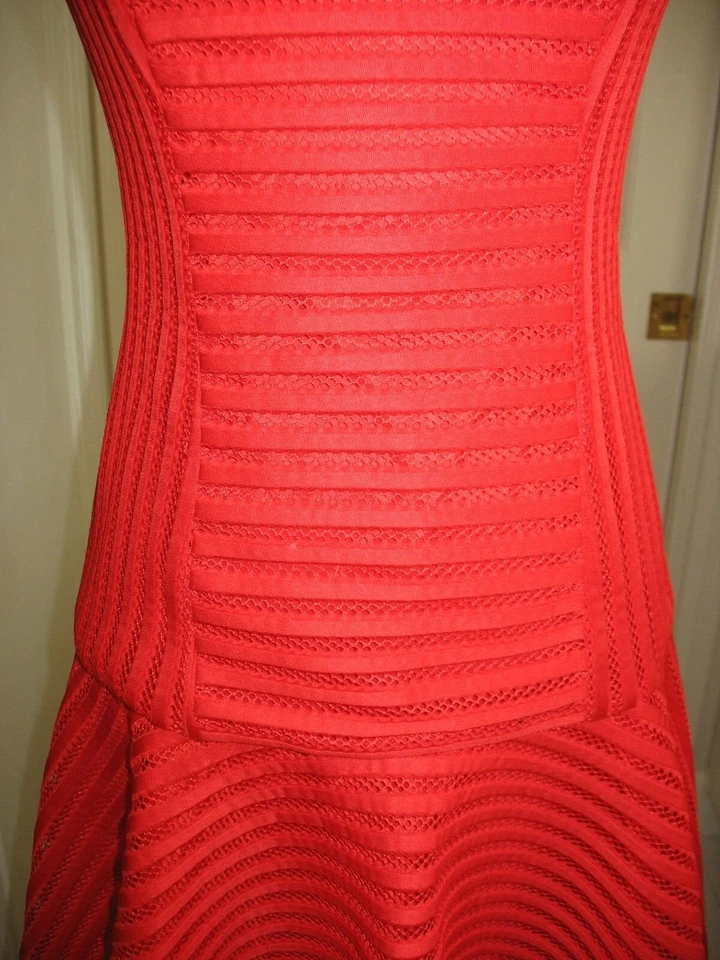 BLACK HALO TRUE RED SLEEVELESS DROPPED WAIST DRESS - Size 4 - Image 4 of 4