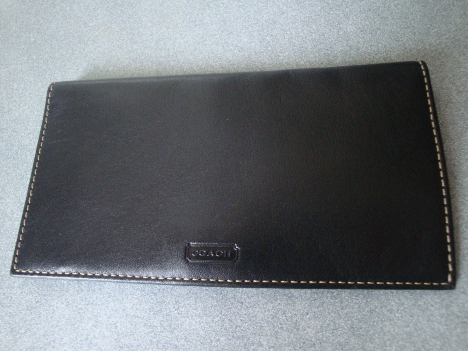 EXC COACH CLASSIC BLACK SOLID LEATHER CHECKBOOK P… - image 9
