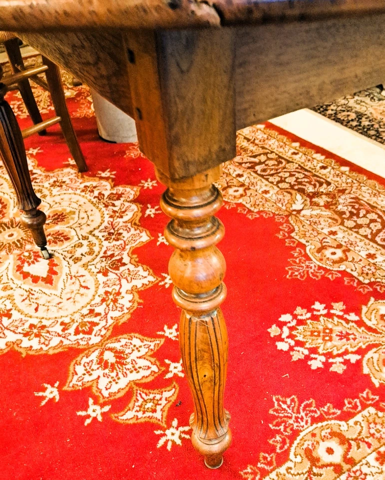 Table Ronde Louis Philippe avec deux rabats en merisier blond  fin 19ème - Photo 4/4