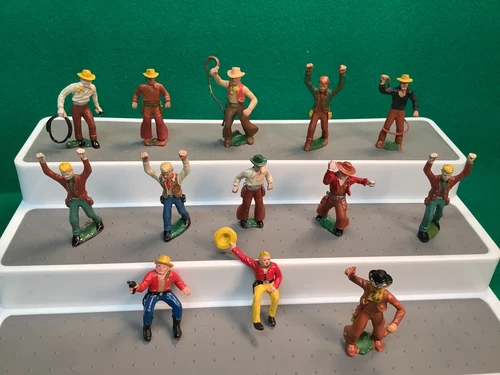 Warrior of the World by Marx Cowboy 60mm Figures + 2 Rare Mounted Made in German