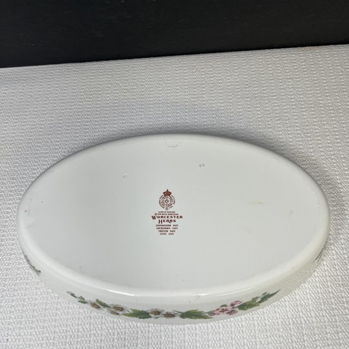 Servizio piatto ovale Royal Worcester Herbs Baker Marshmallow Made in England 1990 - Foto 8 di 8
