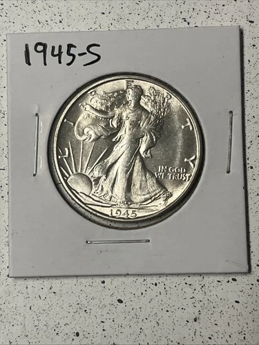 1945-S Walking Liberty Half. BU. Pretty. No reserve.