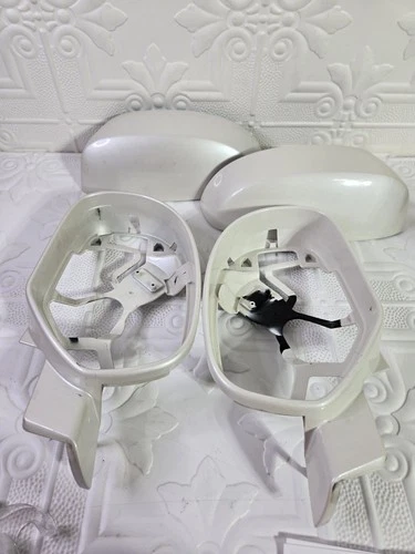 2007-2014 CADILLAC ESCALADE TRIM MIRROR COVERS PEARL WHITE RT PASS & LT DRIVER 