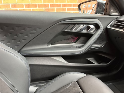 BMW 220i M Sport Coupé - Picture 11 of 24