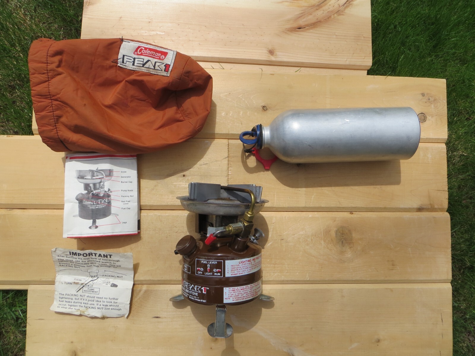 VINTAGE COLEMAN PEAK 1 SINGLE-BURNER CAMP STOVE w/ EXTRA FUEL BOTTLE- MADE  8-81 – ASA College: Florida