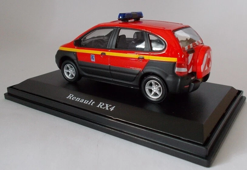 CARARAMA - RENAULT Scenic 4x4 camión de bomberos SDIS 02 Aisne - 1/43 - CAR143PND4-5... Foto 3 de 4