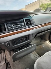 Set 2 Pcs Gray Ford Crown Victoria Interior Dash Trim 3w73 5404268 Aan2c2
