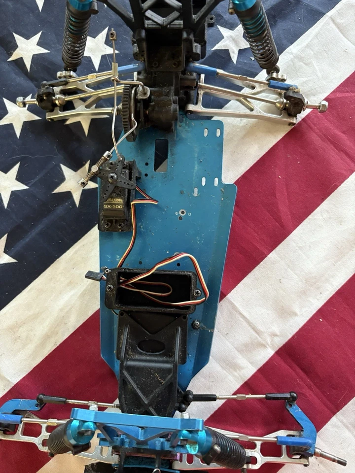 VINTAGE DURATRAX RC CAR W/Aluminum Upgrades: PreOened/Project Buggy /  Truck - Image 3 of 4