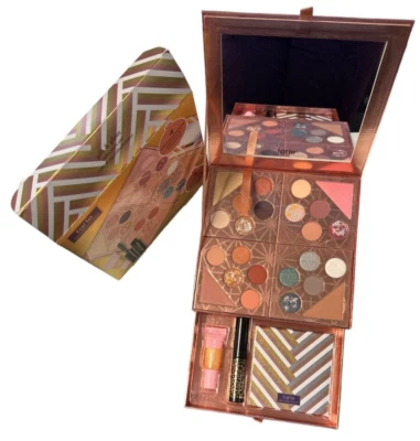 Tarte Gift & Glam Collector’s Set - bronzer, highlighter, blush, eyeshadow x 20