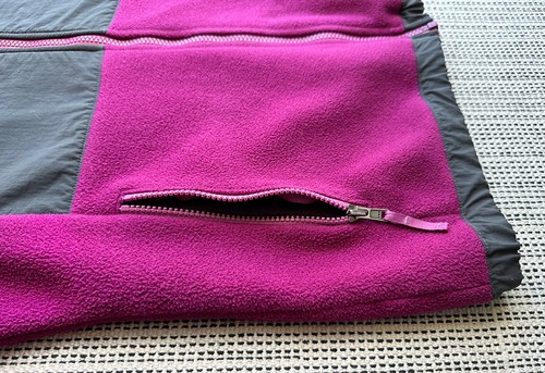 The North Face Girls Size XL (18) Magenta Gray Fleece Jacket Full Zip Pockets - Picture 9 of 20