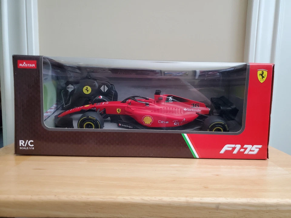 Rastar 2.4 GHz R/C F1 Car Ferrari F1-75 Scale 1:18 - Image 4 of 4