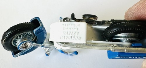 1993 Matchbox Harley-Davidson POLICE Bike Electraglide Motorcycle 3.5” Toy - Picture 6 of 6