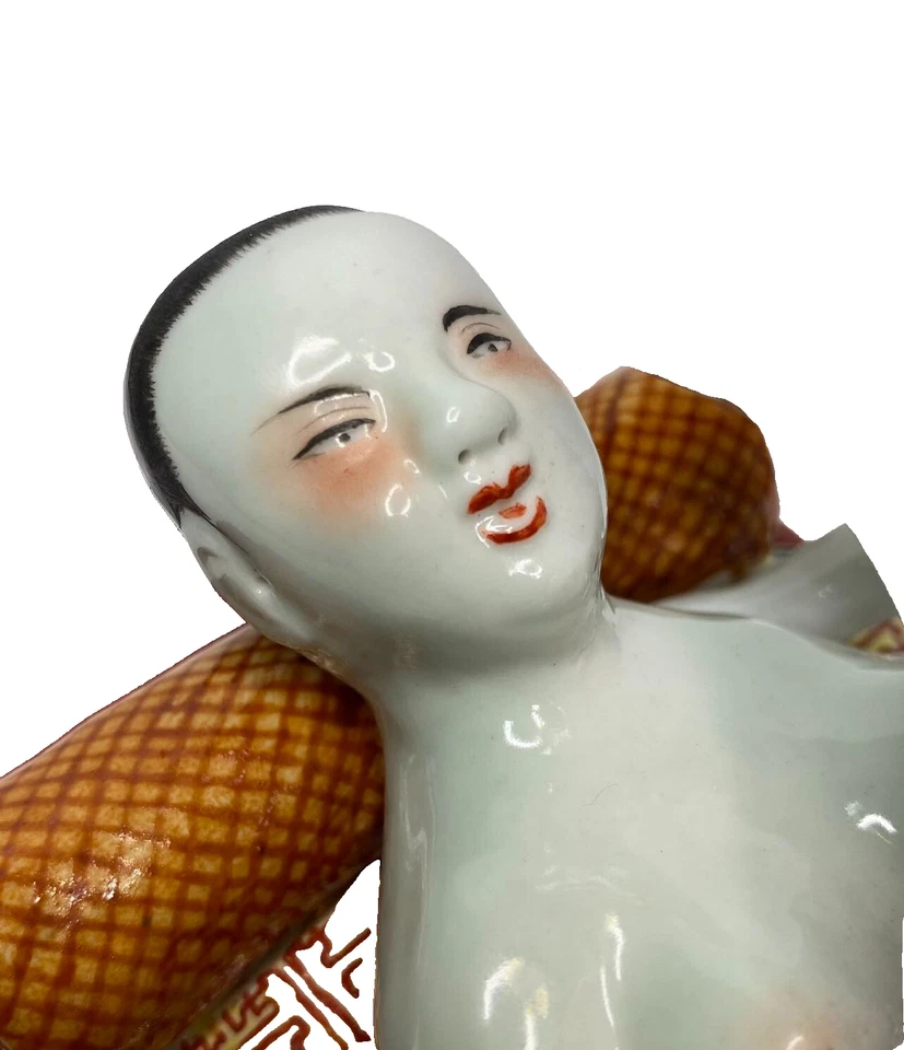 Figuras eróticas antiguas grandes chinas de porcelana Foto 4 de 4