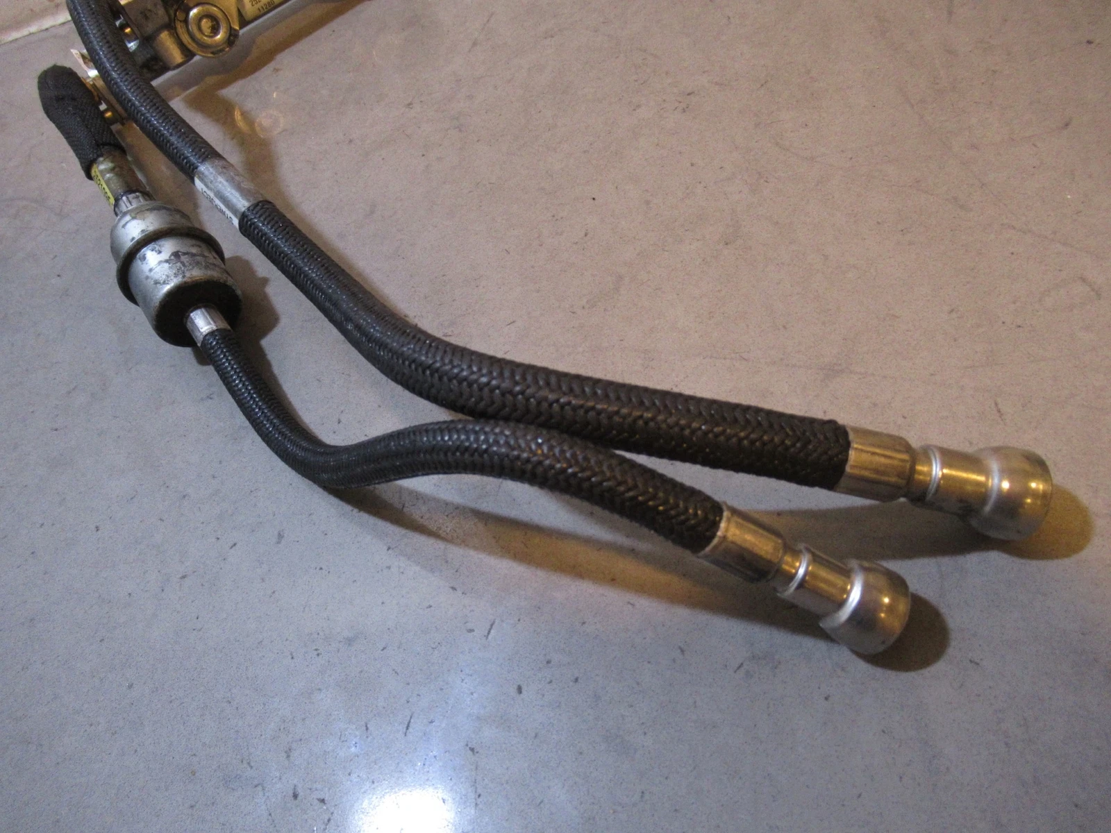 Polaris Pro Rmk 800 Fuel Rail 2012 #16