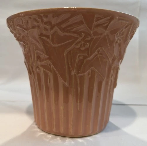 Vintage McCoy Pottery Ivy Leaves and Berries Planter Pot Jardinere Salmon Pink