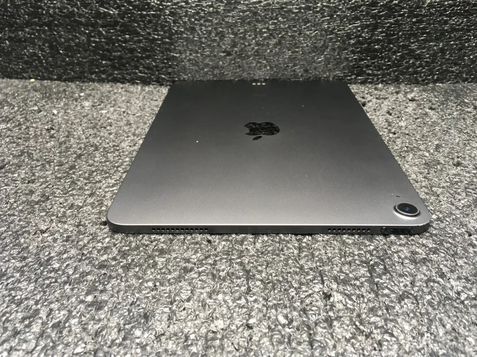 Apple Ipad Air 4th Gen Wi-Fi Only 4GB RAM 64GB MYFN2LL/A A2316 - Image 3 of 4