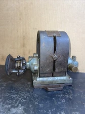 Antique COMET Henricks Friction Drive Magneto Auto Sparker Hit Miss Engine 