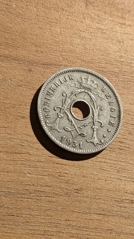 Belgium 1931 5 centimes Coin. Holed variety. Sharp details 