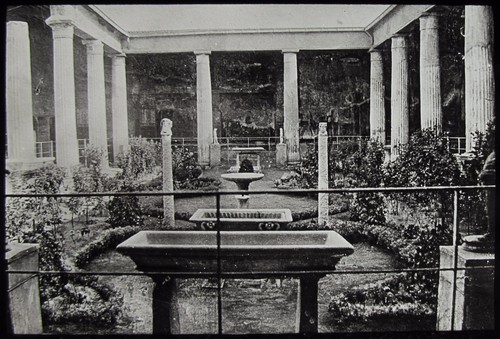 Glass Magic Lantern Slide POMPEII GARDENS OF HOUSE C1910 PHOTO ITALY