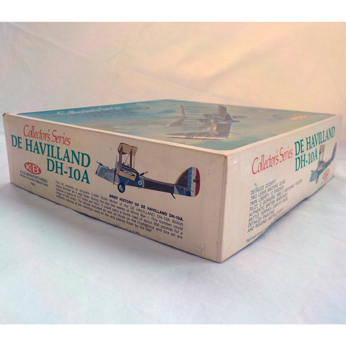 K&amp;B Collector's Series De Havilland DH-10A 1&frasl;48 Aurora Model Kit